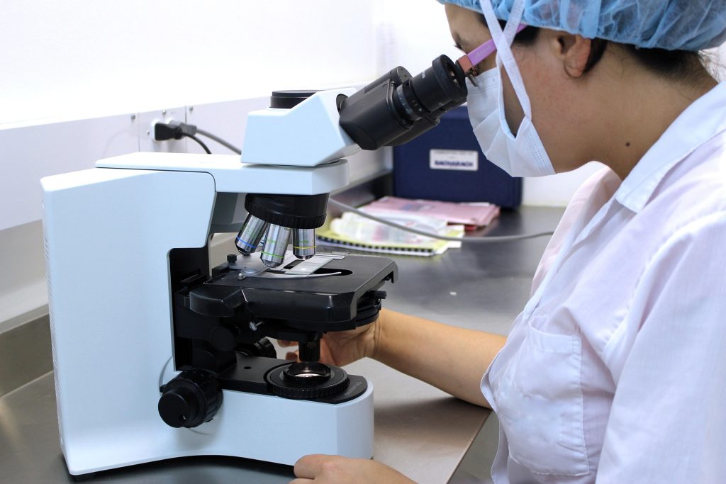herney microscope 2352650 1920